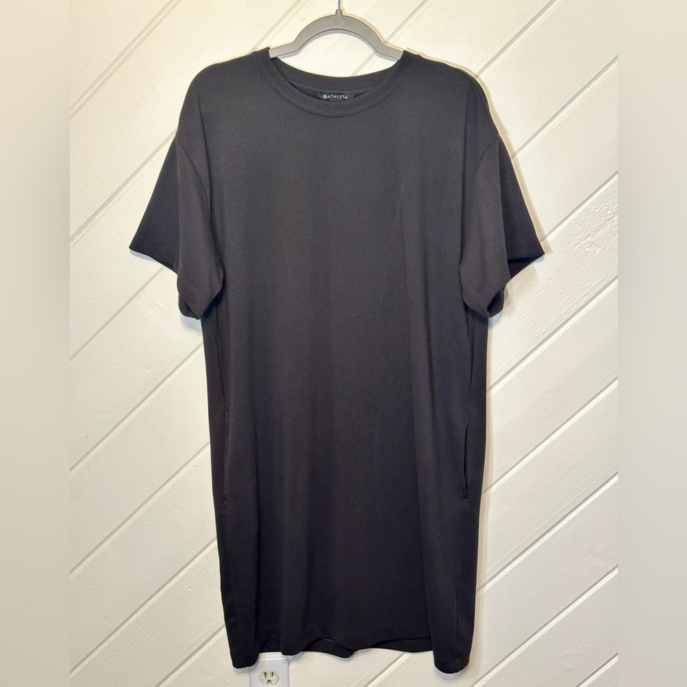 Athleta Seasoft Rib Tee Dress in Black, Size Large